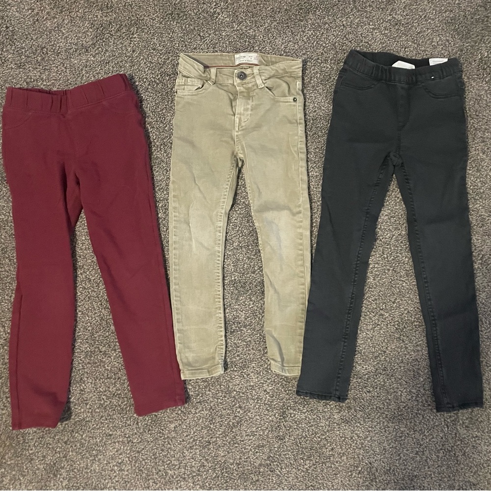 Three pack girls 5T skinny jeans/jeggings